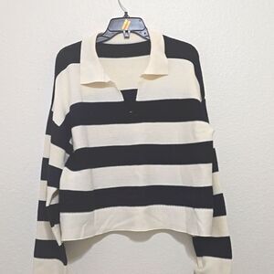 COMMENCE COLLARED, COLOR BLOCK SWEATER SIZE LARGE